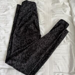 Old Navy Active Black Cheetah Leggings